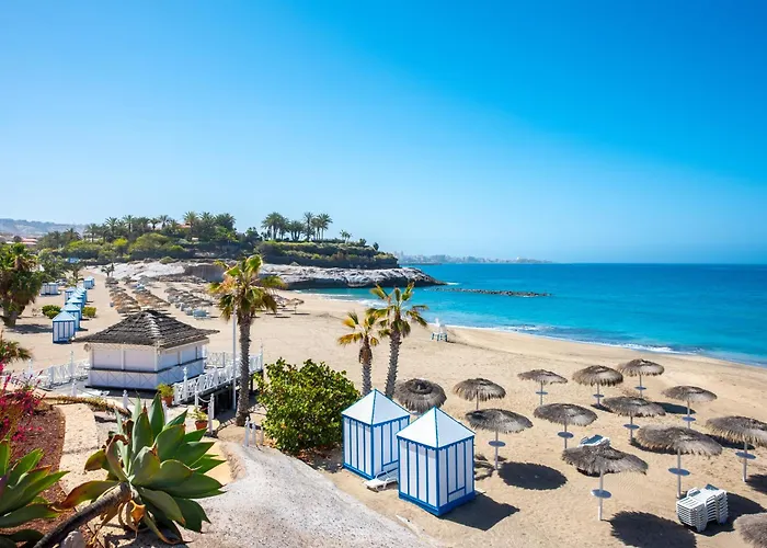 2a Cozy Flores With Pool 아파트